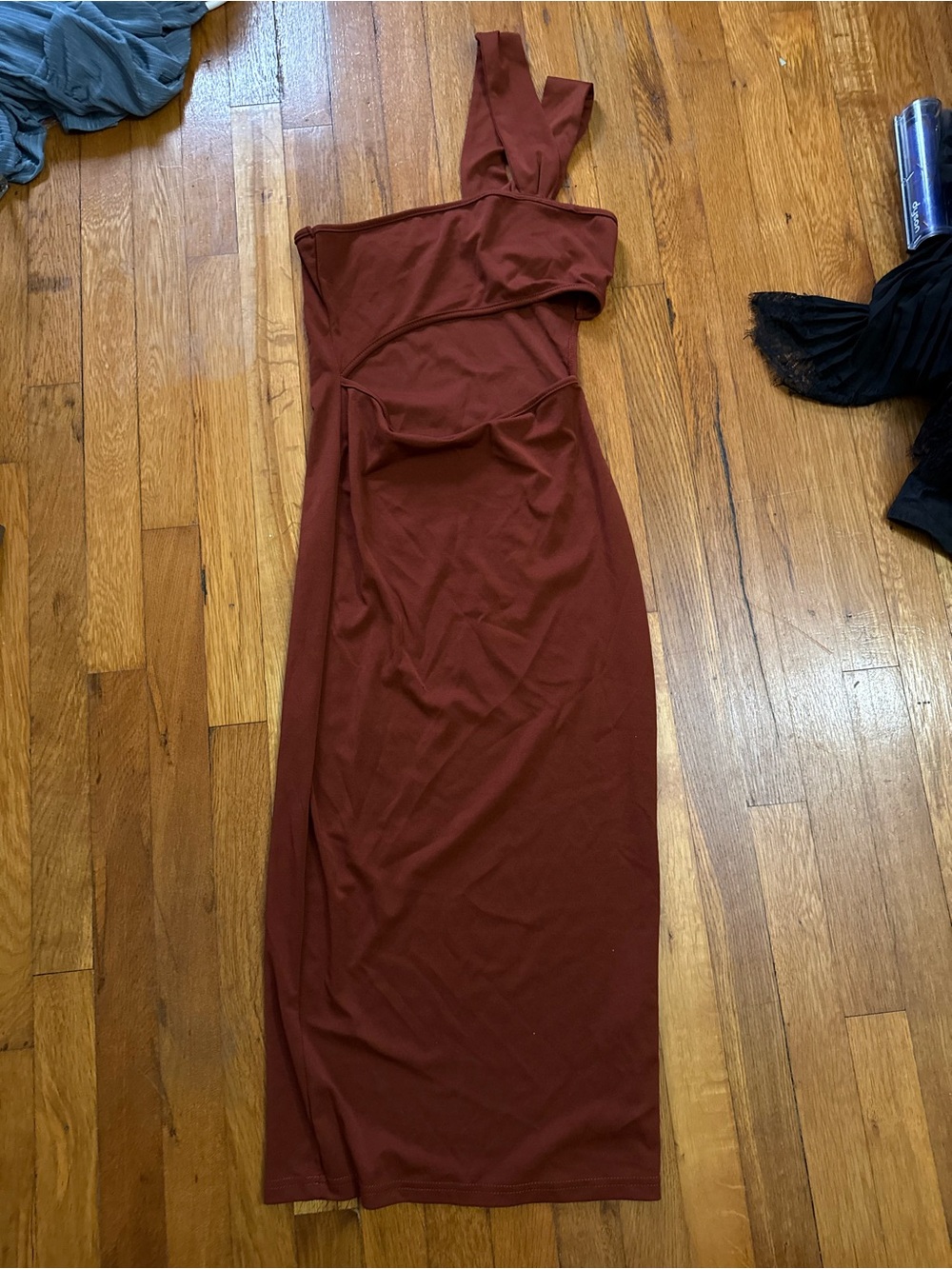 Asymmetric One-Shoulder Midi Dress in Deep Burgundy